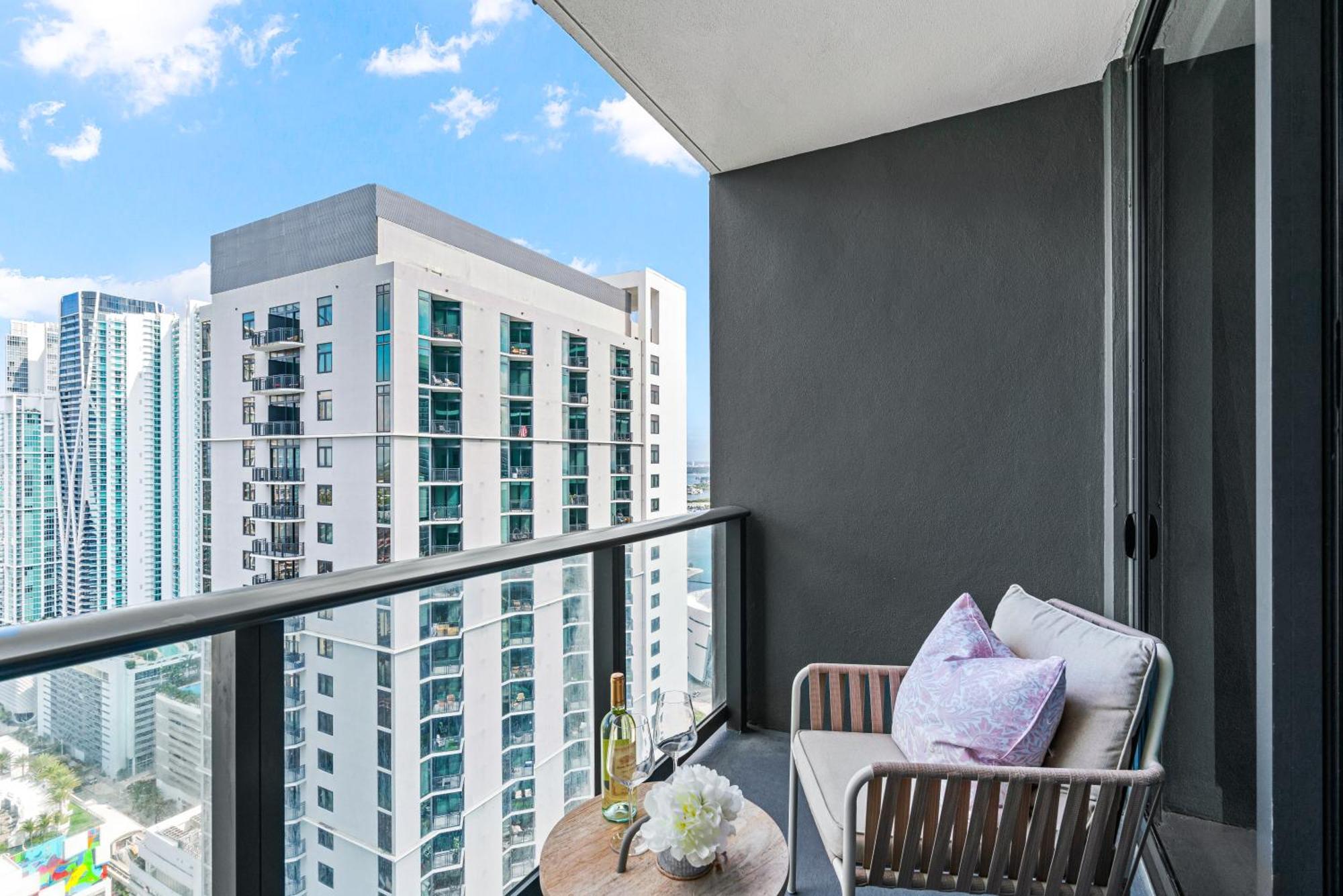 37th Floor - 1bdrm Unt Amazing View At Downtown Appartement *